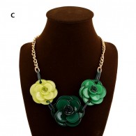 Green Tri Flower Deco Necklace